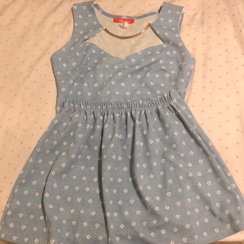 A light blue set